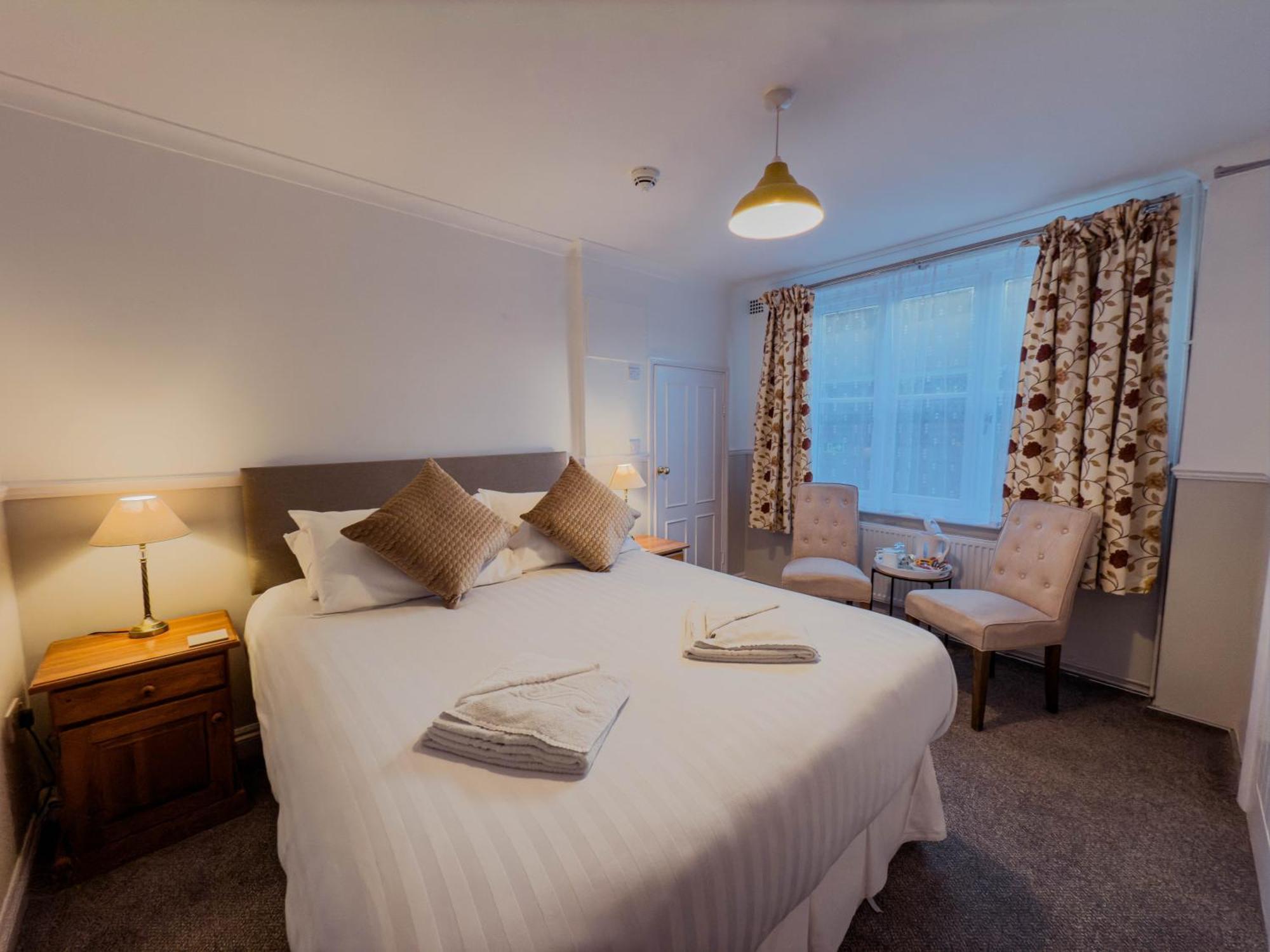 Newport Quay Bed and Breakfast Eksteriør billede